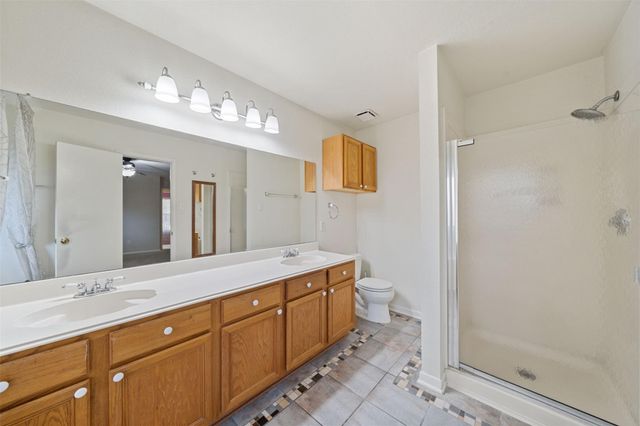 2302 Old Oak Lane, Kingwood, TX 77339