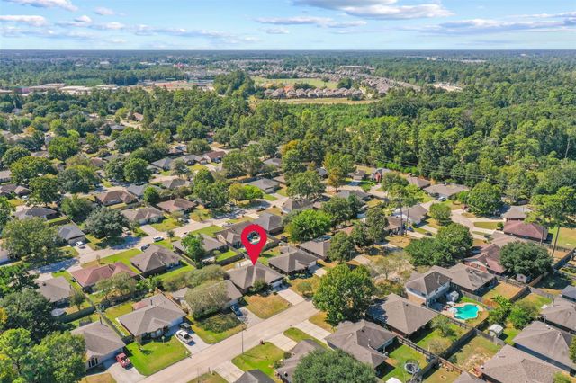 2302 Old Oak Lane, Kingwood, TX 77339