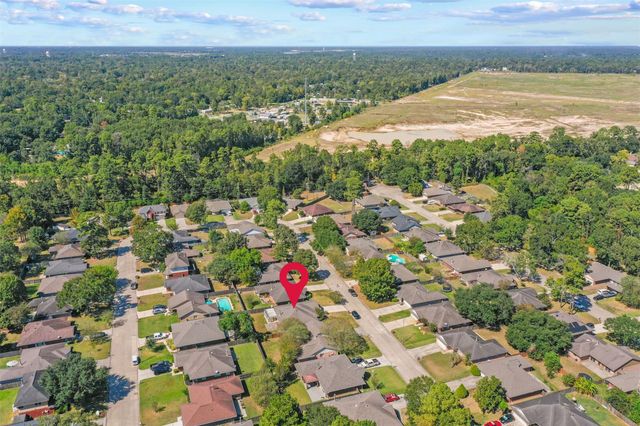 2302 Old Oak Lane, Kingwood, TX 77339