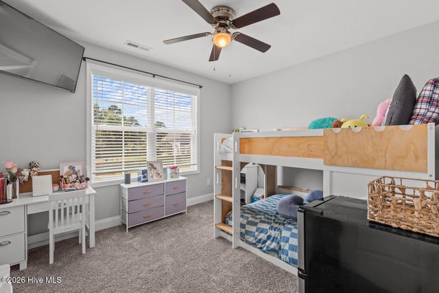 513 Saratoga Road, Sneads Ferry, NC 28460