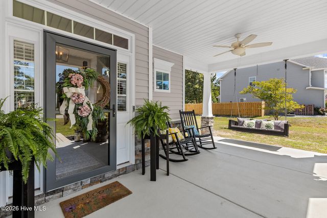 513 Saratoga Road, Sneads Ferry, NC 28460