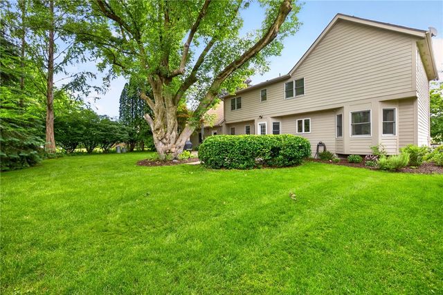 54 Random Knolls Drive, Penfield, NY 14526