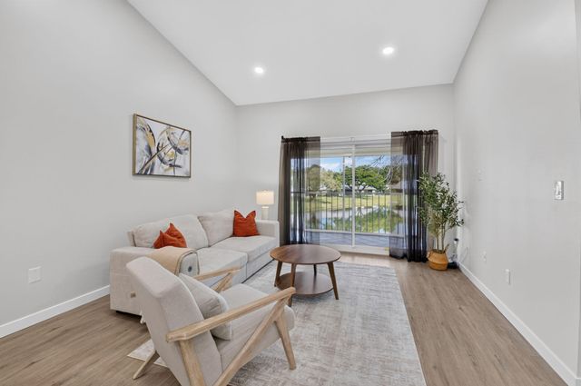 8342 E Boca Glades Boulevard 234, Boca Raton, FL 33434