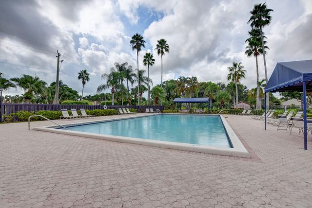 8342 E Boca Glades Boulevard 234, Boca Raton, FL 33434