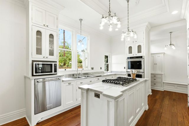 1116 Church Street, Galveston, TX 77550