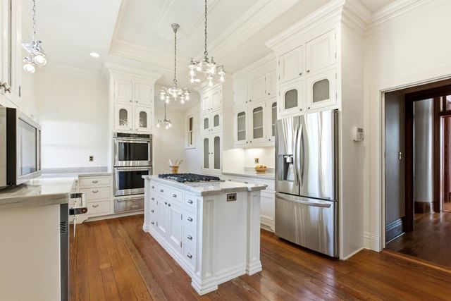 1116 Church Street, Galveston, TX 77550