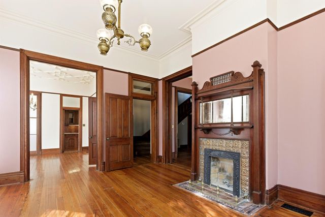 1116 Church Street, Galveston, TX 77550