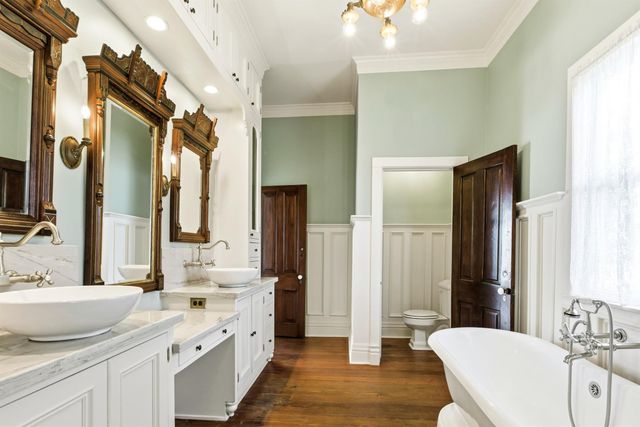 1116 Church Street, Galveston, TX 77550