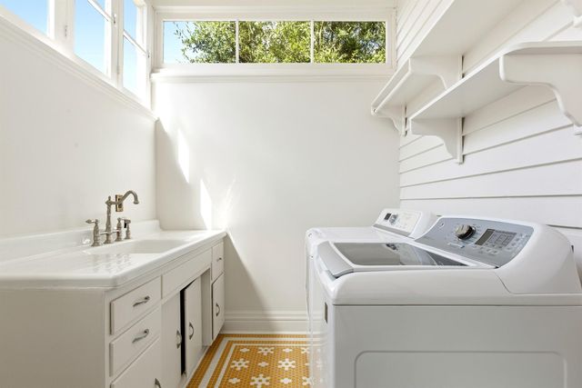 1116 Church Street, Galveston, TX 77550