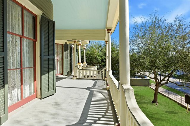 1116 Church Street, Galveston, TX 77550