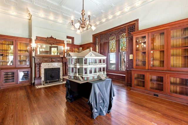 1116 Church Street, Galveston, TX 77550