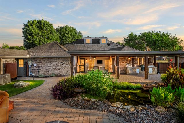 206 Cripple Creek Road, Glenn Heights, TX 75154