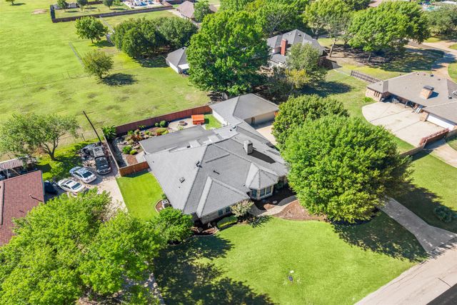 206 Cripple Creek Road, Glenn Heights, TX 75154