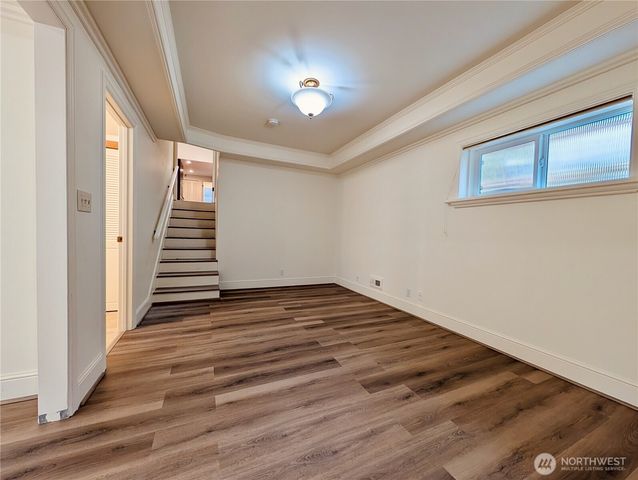1135 147th Pl NE, Bellevue, WA 98007
