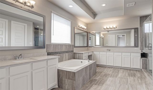 294 Peninsula Point Drive, Montgomery, TX 77356