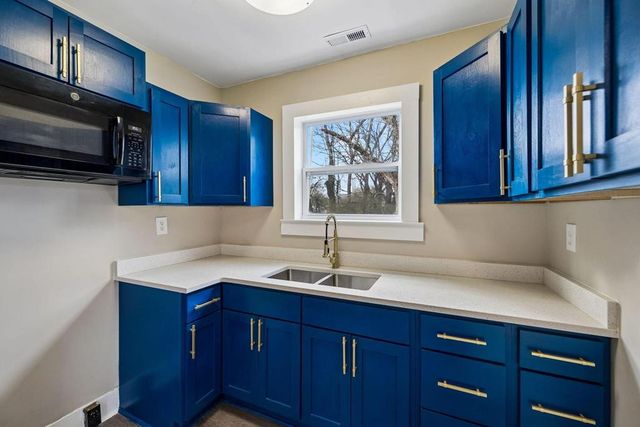 1009 N Hawthorne Street, Chattanooga, TN 37406