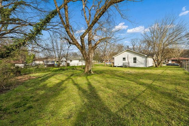 1009 N Hawthorne Street, Chattanooga, TN 37406