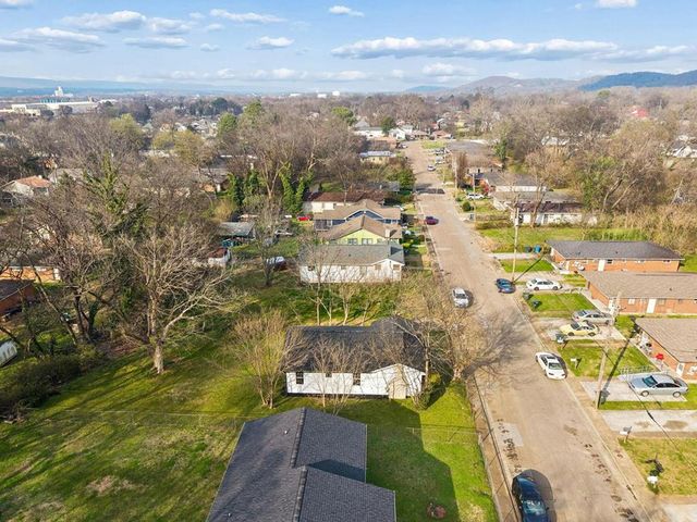 1009 N Hawthorne Street, Chattanooga, TN 37406