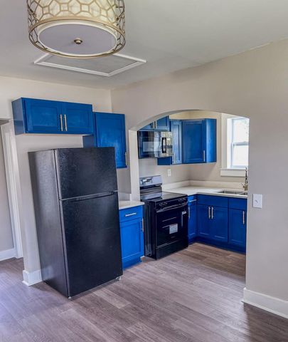 1009 N Hawthorne Street, Chattanooga, TN 37406