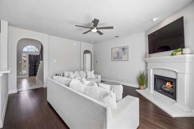 3032 San Fernando Drive, Fort Worth, TX 76177