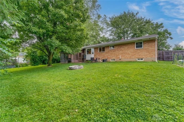 4841 Ridgewood Road, Springfield, OH 45503