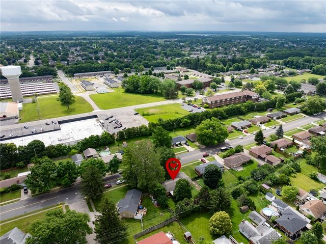 4841 Ridgewood Road, Springfield, OH 45503