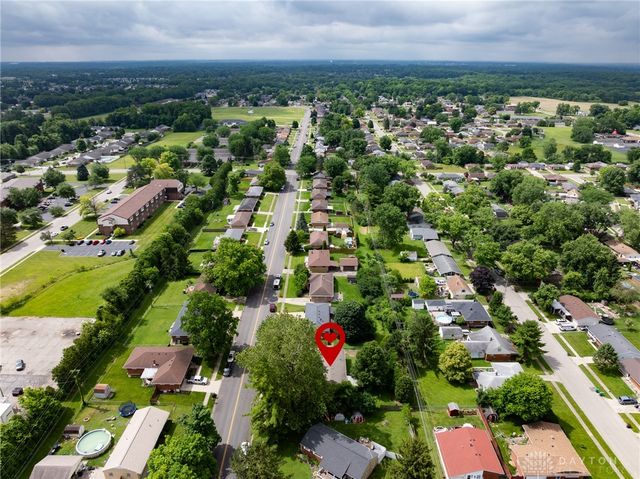 4841 Ridgewood Road, Springfield, OH 45503