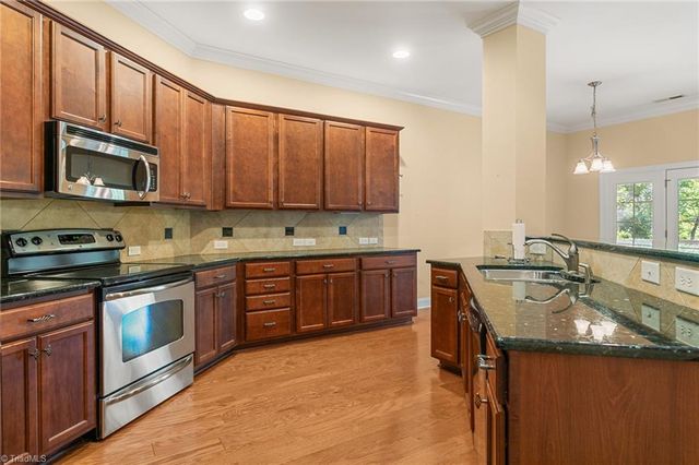 4104 Hansel Trace, Burlington, NC 27215