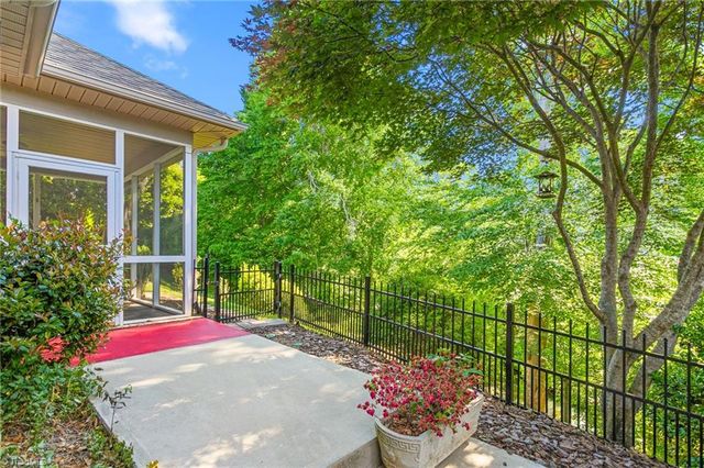 4104 Hansel Trace, Burlington, NC 27215