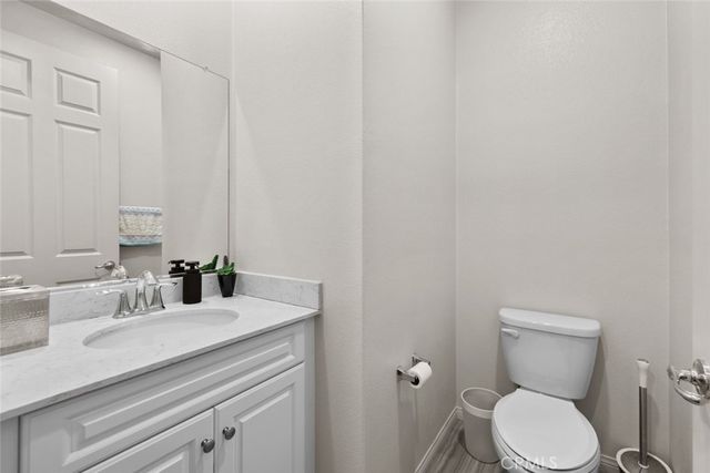 7214 N Chestnut, Van Nuys, CA 91405