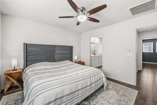 7214 N Chestnut, Van Nuys, CA 91405