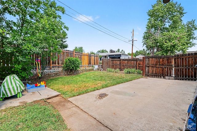 6120 W Arkansas Avenue, Denver, CO 80232