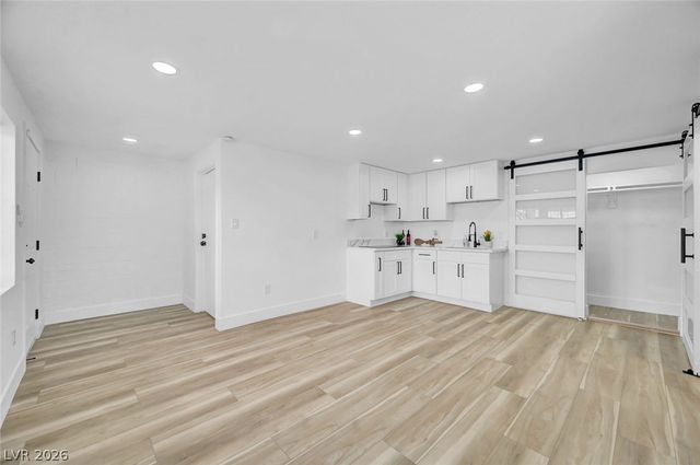 923 Laramore Drive, Las Vegas, NV 89119