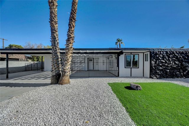 923 Laramore Drive, Las Vegas, NV 89119