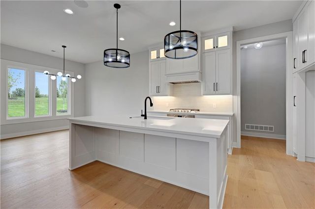 17105 Earnshaw Street, Overland Park, KS 66221