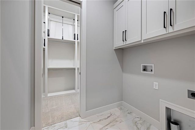 17105 Earnshaw Street, Overland Park, KS 66221