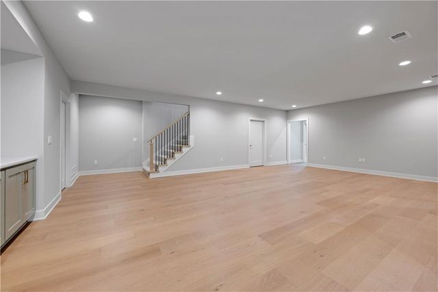 17105 Earnshaw Street, Overland Park, KS 66221