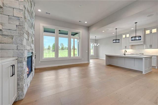 17105 Earnshaw Street, Overland Park, KS 66221