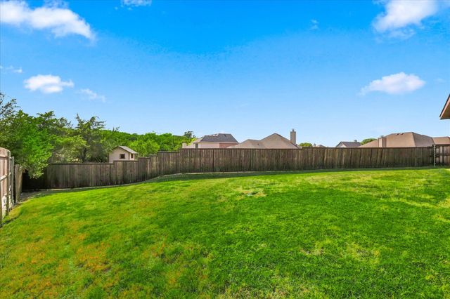 2010 Maxwell Court, Aubrey, TX 76227