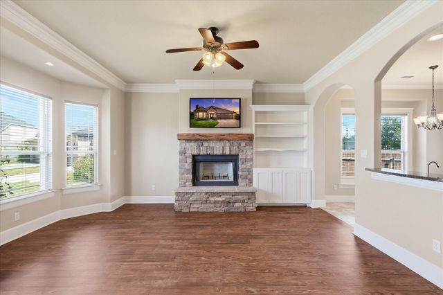 2010 Maxwell Court, Aubrey, TX 76227