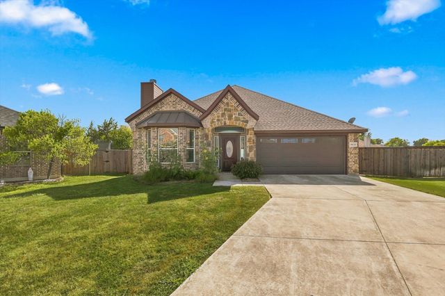 2010 Maxwell Court, Aubrey, TX 76227