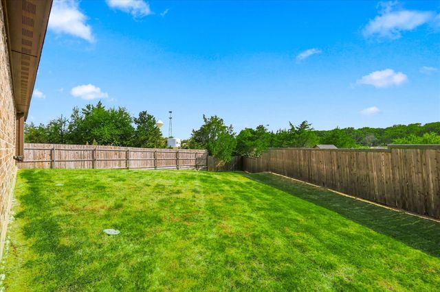 2010 Maxwell Court, Aubrey, TX 76227