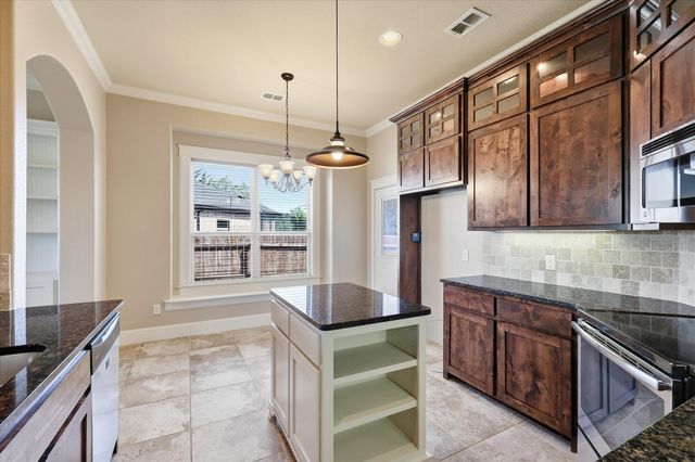 2010 Maxwell Court, Aubrey, TX 76227