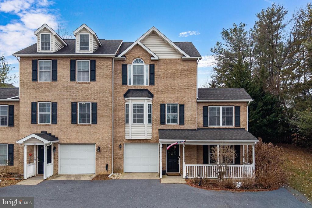 Image 1 of property listing at 2341 VIRGINIA AVE, Harrisonburg, VA 22802