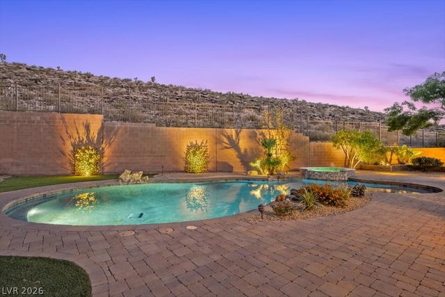2125 De Rouge Avenue, Henderson, NV 89044