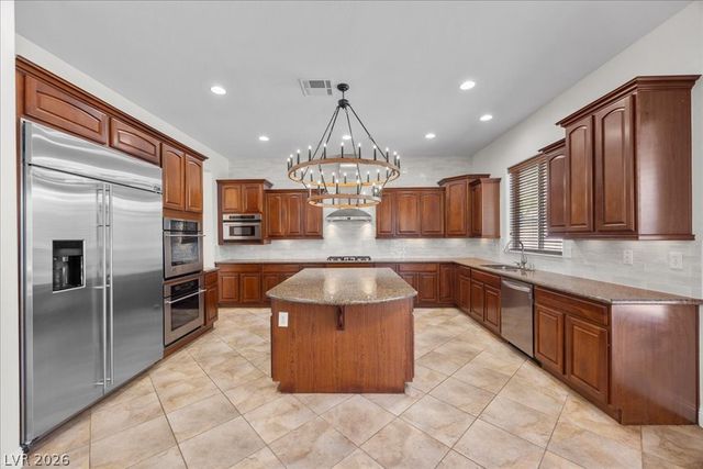 2125 De Rouge Avenue, Henderson, NV 89044
