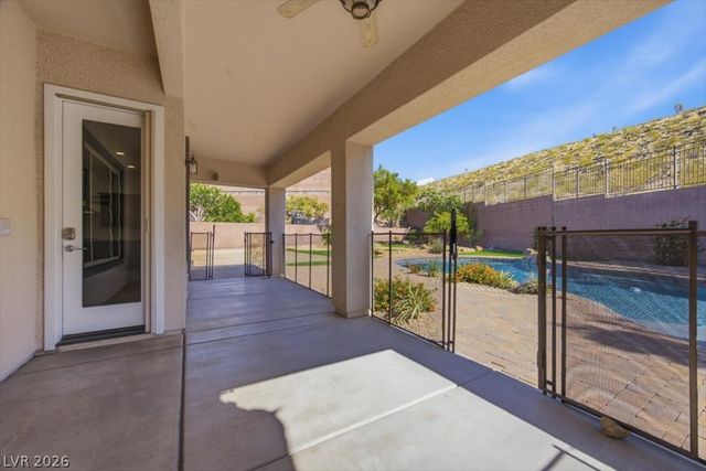 2125 De Rouge Avenue, Henderson, NV 89044