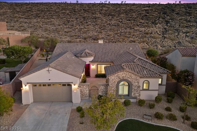 2125 De Rouge Avenue, Henderson, NV 89044