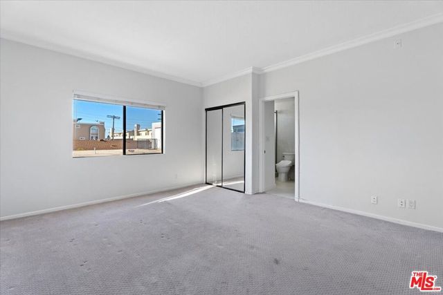 11827 Goshen Avenue 201, Los Angeles, CA 90049