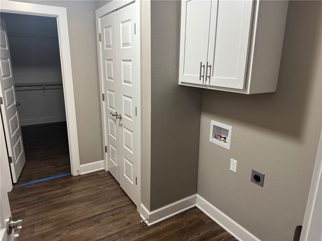 652 Summer Lane, Prairie Grove, AR 72753